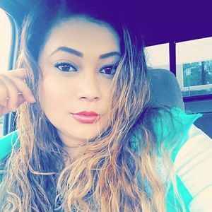 Meet your Posher, Desiree